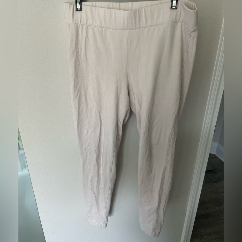 Torrid Off-White Leggings size 1x